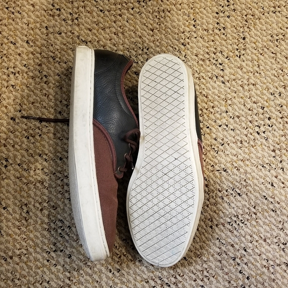 Vans OTW - Picture 2 of 3